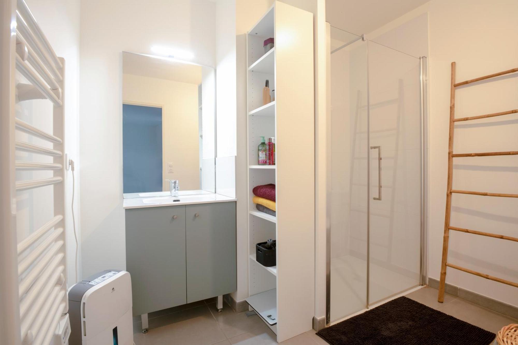 Appartement T2 Cosy Bordeaux - Tram & Parking à Cenon Extérieur photo